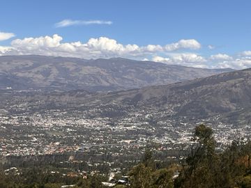 Departamento de Oportunidad en Lomas de Monteserrin