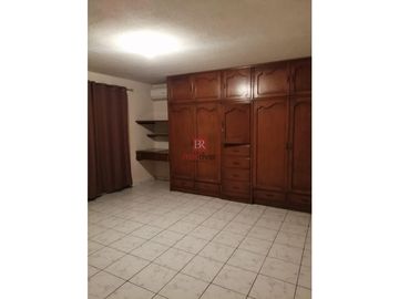 CASA EN VENTA, COLONIA QUINTA DAZ. CD. OBREGÓN, SONORA