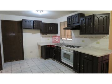 CASA EN VENTA, COLONIA QUINTA DAZ. CD. OBREGÓN, SONORA