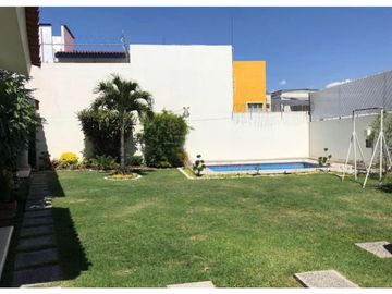 En Renta Casa muy acogedora súper ubicada zona sur 4Rec