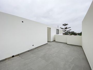VENTA DE DÚPLEX 194 M2 -  DE ESTRENO VISTA A PARQUE - 3DORM-SANTIAGO DE SURCO