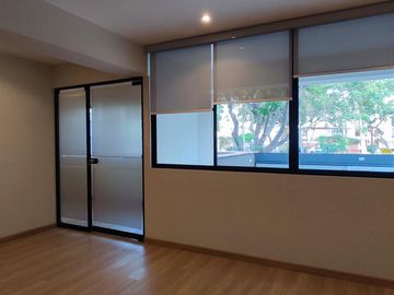 DepartamentoVENTA DE FLAT EN 1ER PISO (3 DORMITORIOS)- EN SANTIAGO DE SURCO- 150 M2 en
