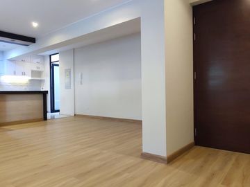 DepartamentoVENTA DE FLAT EN 1ER PISO (3 DORMITORIOS)- EN SANTIAGO DE SURCO- 150 M2 en