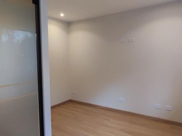 DepartamentoVENTA DE FLAT EN 1ER PISO (3 DORMITORIOS)- EN SANTIAGO DE SURCO- 150 M2 en
