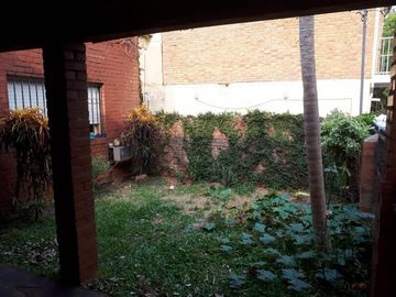 CASA EN VENTA ZONA QUEIREL Y CALLAO