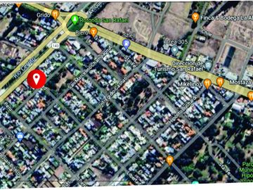 SE VENDE CASA EN BARRIO BANCARIO A METROS DEL PARQUE DE LOS NINOS, EXCELENTE ZONA DE SAN RAFAEL, MENDOZA