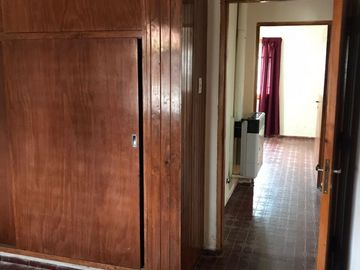 SE VENDE CASA EN BARRIO BANCARIO A METROS DEL PARQUE DE LOS NINOS, EXCELENTE ZONA DE SAN RAFAEL, MENDOZA
