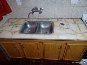 SE VENDE CASA EN BARRIO BANCARIO A METROS DEL PARQUE DE LOS NINOS, EXCELENTE ZONA DE SAN RAFAEL, MENDOZA