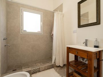 Casa en San Sebastian AREA 2 COD 170