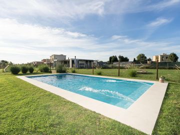 Casa en San Sebastian AREA 2 COD 170