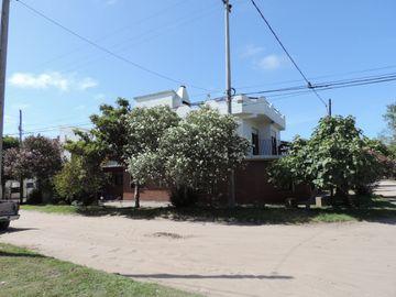 PH de 4 Amb PB UF1 en Barrio el Tala