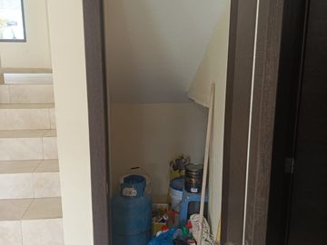 AMPLIA CASA EN VENTA