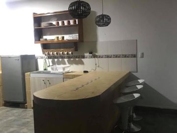 VENTA DE CASA DE PLAYA MULTIFAMILIAR EN LA PLANICIE, PUNTA HERMOSA
