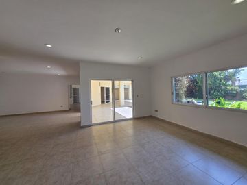 Casa en Renta y Venta en Real Las Quintas