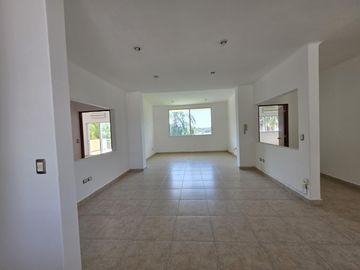Casa en Renta y Venta en Real Las Quintas