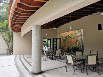Casa en Renta y Venta en Real Las Quintas