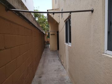 Casa en Renta y Venta en Real Las Quintas