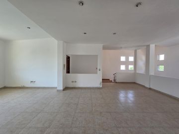 Casa en Renta y Venta en Real Las Quintas
