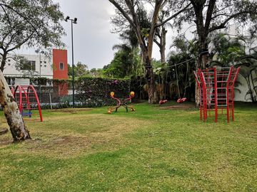 Casa en Renta y Venta en Real Las Quintas