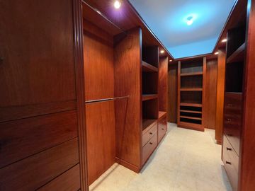 Casa en Renta y Venta en Real Las Quintas