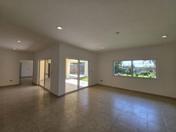Casa en Renta y Venta en Real Las Quintas
