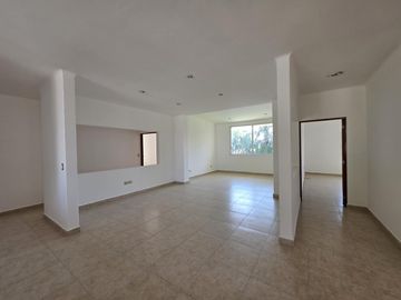 Casa en Renta y Venta en Real Las Quintas