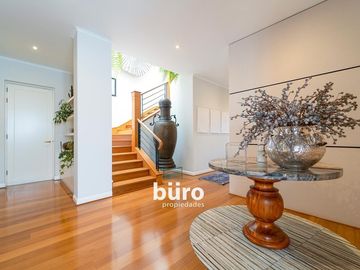 ESPECTACULAR PENTHOUSE TIPO CASITA EN VENTA SAN ISIDRO VISTA PARQUE PECANAS