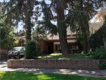CASA VENTA LOMAS DE SAN ISIDRO