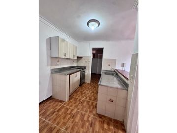 Apartamento en venta en Laureles  -  Medellín
