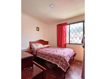 Venta de Casa, Cuenca, Baños 218m²