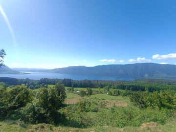 VISTA DE ENSUEÑO AL LAGO RIÑIHUE