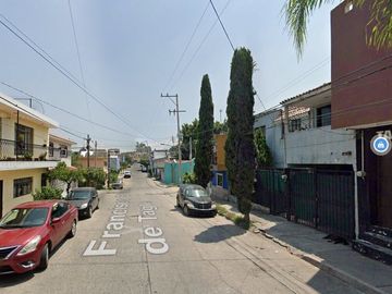 JVV - OPORTUNIDAD DE CASA EN COL. HUENTITAN, GDL, JAL.
