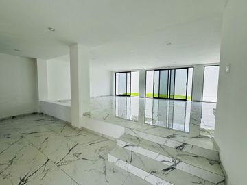 Casa nueva con roof garden, jardín y oficina en Bellavista – Atizapán