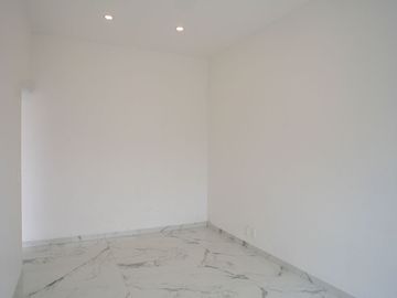 Casa nueva con roof garden, jardín y oficina en Bellavista – Atizapán
