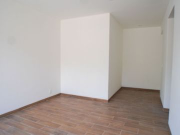 Casa nueva con roof garden, jardín y oficina en Bellavista – Atizapán