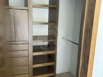 Casa en condominio en venta en Las Cañadas