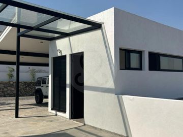 Casa en condominio en venta en Las Cañadas