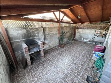 EXCELENTE CASA , AV TRONCAL, PUENTE ALTO