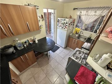 EXCELENTE CASA , AV TRONCAL, PUENTE ALTO