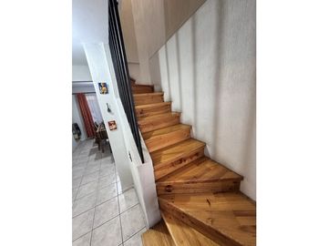 EXCELENTE CASA , AV TRONCAL, PUENTE ALTO