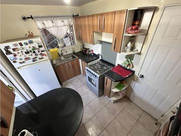 EXCELENTE CASA , AV TRONCAL, PUENTE ALTO
