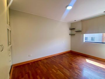 Departamento en Santiago de Surco