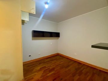 Departamento en Santiago de Surco
