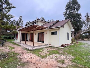 Exquisita Casa de 140 m/2 en La Foresta de Zapallar
