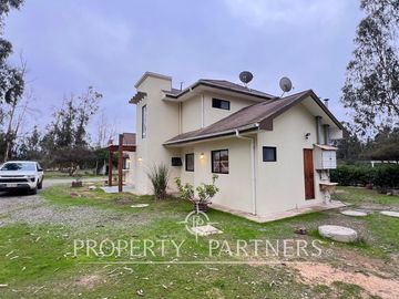 Exquisita Casa de 140 m/2 en La Foresta de Zapallar