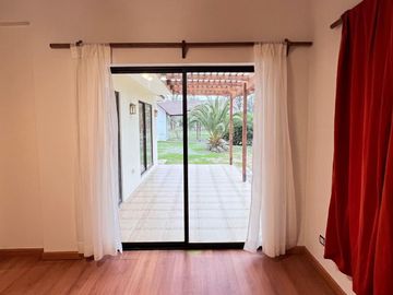 Exquisita Casa de 140 m/2 en La Foresta de Zapallar