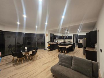 Casa Venta Rancho San Juan, Zona Esmeralda, Atizapán de Zaragoza, Estado de México