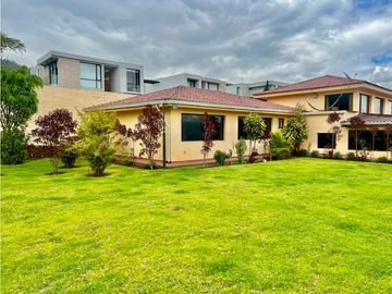 Casas de Venta Cumbaya  Yanazarapata  con terreno para Proyectos