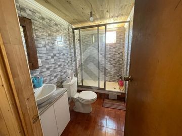 Casa en Venta en Camino Rinconada con Av. tres Poniente