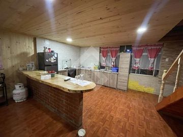 Casa en Venta en Camino Rinconada con Av. tres Poniente